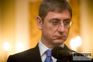 Gyurcsány sa vzdáva aj predsedníctva v strane