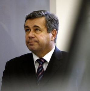 Mikolajova zmena financovania škôl ide do parlamentu
