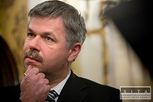 Bankový sektor zaznamenal podľa Šramka výraznejší dopad krízy