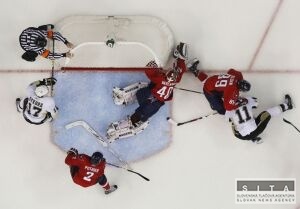 Ovekin a Crosby s hetrikmi v play-off
