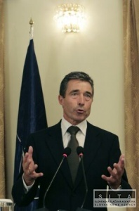 Nový šéf NATO zamieril najprv do Afganistanu