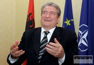 Chorvátsko a Albánsko sa stali oficiálnymi členmi NATO