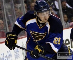 Švédov posilní aj útočník Patrik Berglund zo St. Louis