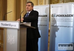 Naše deti čakajú katastrofy, suchá a záplavy, varoval Brown