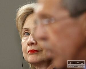 Na ďalšie sankcie voči Iránu nenastal čas, povedala Clintonova