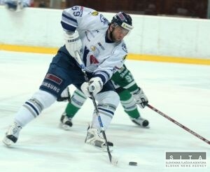 Slovan možno príde aj o Dömeho