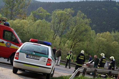 Kamin zrazil chodca v Povine a v Turzovke sa zrazil motocyklista s osobnm autom