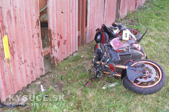 Tragdia v Neslui: pri dopravnej nehode priiel o ivot 61 ron motocyklista + foto