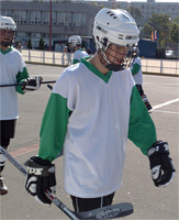 Hokejbalová extraliga 2007 sa začala