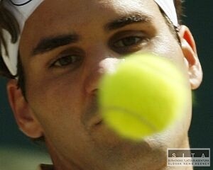 Praveký vzdor Federera proti životnej hre Roddicka, píšu Briti