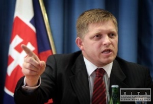 Premiér pripúšťa nárast deficitu VF na rok 2009