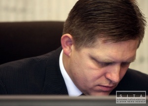 Zahraniční investori sa môžu v SR cítiť úplne bezpečne, tvrdí premiér