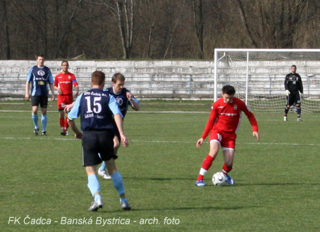 Futbal III. liga - FK adca viedla nad Banskou Bystricou 3:0 no napokon prehrala