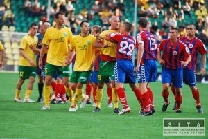 Do obrany FK Senica pribudn� Homola a Pon��k