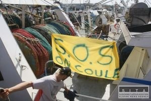 Ani súdne rozhodnutie neukončí blokádu prístavov