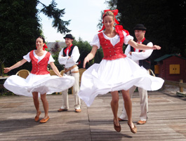 FS Kysučan predvádzal folklór v Belgicku
