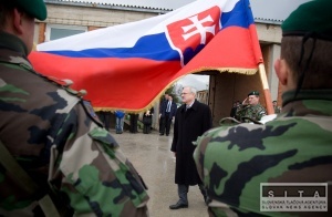 Budovanie �t�tu je d�le�itej�ie ako invest�cie do arm�dy, tvrd� Ga�parovi�