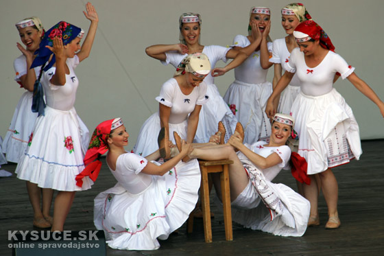 Video: Goralsk slvnosti 2012 v obci Skalit prilkali mnostvo nvtevnkov