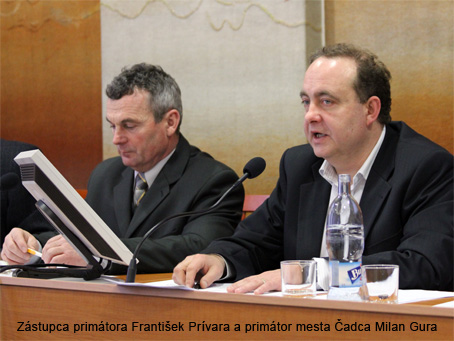 Vyplatené poslanecké odmeny v Čadci sú v rozpore s uznesením