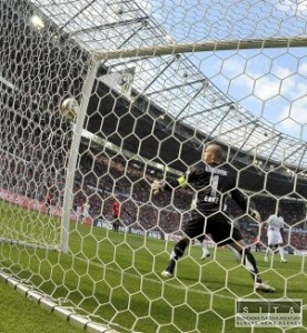 O po�sk�ho reprezentanta Bro�eka sa zauj�ma Hannover