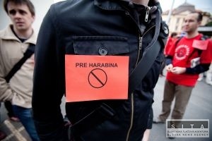 Sudca dal podanie na Harabina, pozastavili mu funkciu
