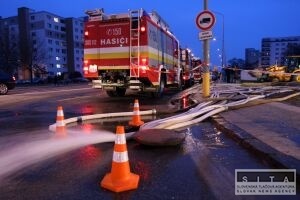 Hasiči za týždeň hasili 333 požiarov