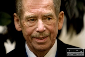 Havel podporil Stranu zelen�ch, kritizoval �rotovn�