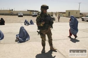 Na španielsku vojenskú základňu v Afganistane zaútočili militanti