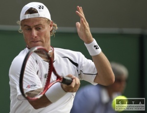 Hewitt po skvelom obrate do tvrfinle vo Wimbledone