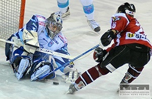 Súhrn výsledkov utorňajších stretnutí Slovnaft extraligy 2008/2009