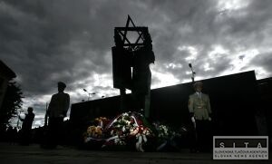 Zverejnili zoznamy Židov uväznených v Seredi