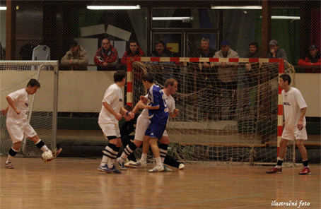 Futsalov liga v adci op tartuje