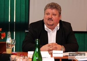 Ilčišin chce Transpetrol zlúčiť s cyperskou spoločnosťou