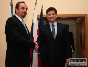 Treba posilniť znalosť češtiny a slovenčiny u mládeže