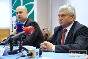 Odtajniť zmluvu medzi JAVYS a ČEZ sa stále nepodarilo