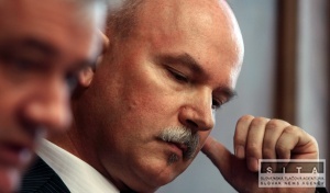 Minister Janušek by mal byť podľa Kužmu odvolaný