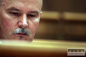 Januek oakval nov fakty a nie u znme klamstv