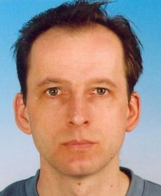Július Lacko z Kysuckého Nového Mesta neplatí výživné, hľadá ho polícia