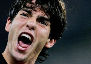 Som hodný peňazí, ktoré za mňa Real zaplatil, tvrdí Kaká
