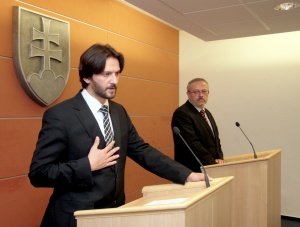 Kauza vraždy D. Tupého v bode nula nie je, tvrdí prokuratúra s vnútrom
