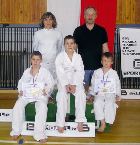 Mldenci karate klubu adca arec s spechom