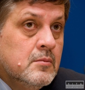 Ak Kubiša nahradí diplomat, nebude to problém, tvrdí Mesežnikov