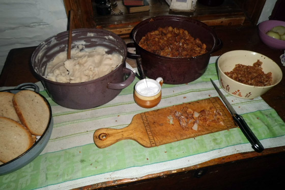 Kuchya starch mater - Makrty zo zabjaky dnes rozvoaj skanzen vo Vychylovke