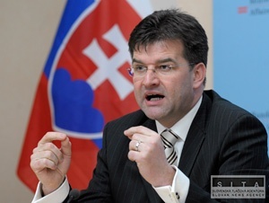 Lajčák sa stretol s Pan Ki-munom