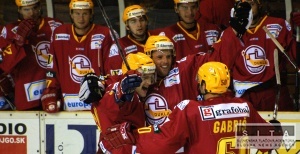 Richard Lintner do KHL, upísal sa Dinamu Minsk