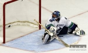 Luongo predil s Vancouverom zmluvu o 12 rokov