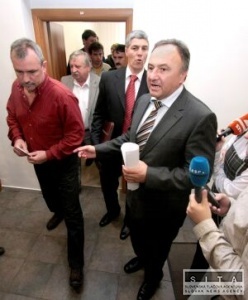 Maďarské strany odmietajú výroky Fica k návšteve Sólyoma
