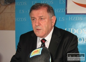 KDS je podľa Mečiara extrémistická úchylka