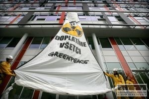 Za dostavbu elektrárne v Mochovciach doplatíme všetci