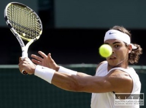 V Monte Carle o titul Nadal a Djokovi